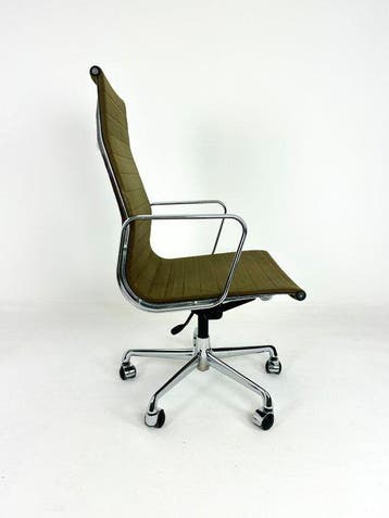 ICF - Charles & Ray Eames - Chaise de bureau - EA119 -