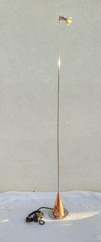 Disegnoluce - Paolo Donadello - Lamp - Microfoon - Koper,