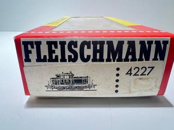 Fleischmann H0 - 4227 - Diesellocomotief (1) -, Hobby en Vrije tijd, Nieuw