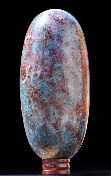 Grote ruby van 19,70 kg in blauw apatietkristal - Heilige