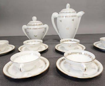 Limoges - Koffieservies voor 8 (18) - Zacht porcelein -