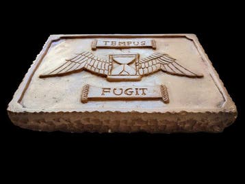 sculptuur, Tempus Fugit - 18 cm - Gegoten steen