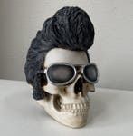 ELVIS PRESLY - Sculpture, Skull with pompadour and goggles -