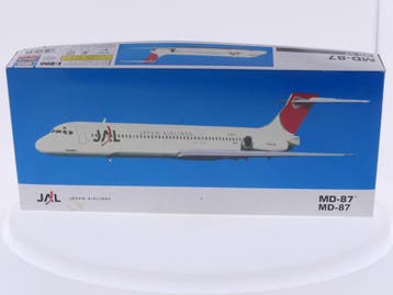 Schaal 1:200 Hasegawa 10650 MD-87 Japan Airlines Reg. JA8..., Hobby & Loisirs créatifs, Modélisme | Avions & Hélicoptères, Ophalen of Verzenden