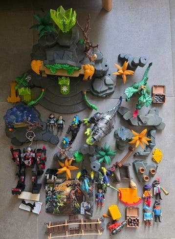 Playmobil - Playmobil Grand Lot Playmobil Dino Rise - QG /