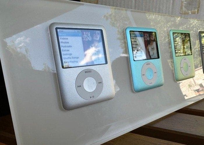 Apple - 2007 iPod nano Plexiglas-Display iPod, Games en Spelcomputers, Spelcomputers | Overige Accessoires