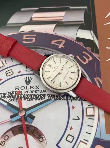 Omega - Seamaster - Sans prix de réserve - Femme - 1960-1969, Handtassen en Accessoires, Horloges | Heren, Nieuw