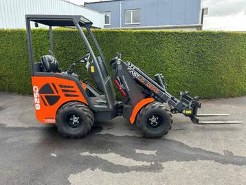 Veiling: Kniklader Castloaders 825D Diesel 25pk 2022, Ophalen