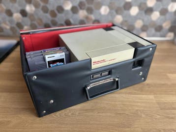 NES Carry Case Forty Four, Verzenden, Nieuw