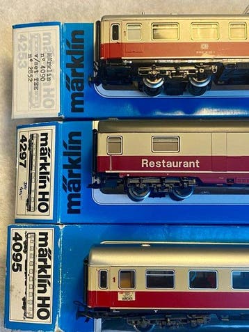 Märklin H0 - 4297, 4095, 4090 - Modeltrein personenwagonset