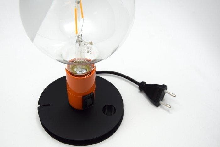 Flos - Achille Castiglioni - Lampe - ampoule - Aluminium,, Antiquités & Art, Antiquités | Éclairage
