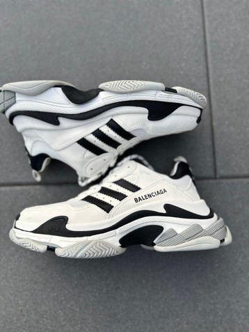 Balenciaga X Adidas - Triple S - Sneakers - Taille : EU 42 -, Nieuw