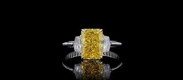 Ring - 14 karaat Witgoud - 3.38ct. tw. Geel Diamant (Fancy