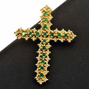 Pendentif en forme de croix - 18 carats Or jaune Émeraude -, Bijoux, Sacs & Beauté