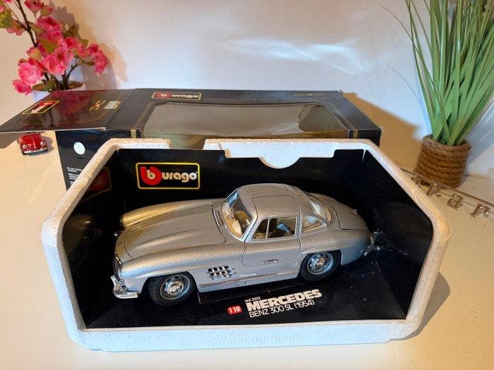 Bburago 1:18 - Modelauto - Mercedes Benz 300 SL, Hobby & Loisirs créatifs, Voitures miniatures | 1:5 à 1:12