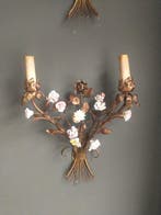 Lamp (2) - porselein, metaal - Italian floral wall scone