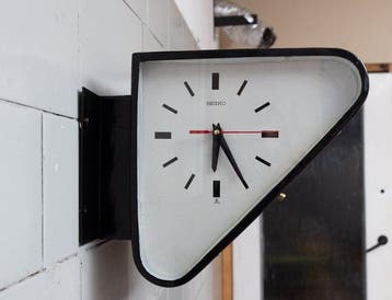 Wandklok - Seikosha - Staal, Bakeliet, Plastic, Glas -, Antiek en Kunst