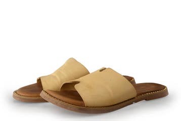 Tamaris Slippers in maat 38 Beige, Verzenden, Slippers
