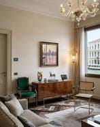 European School (XX) - Pink Venice