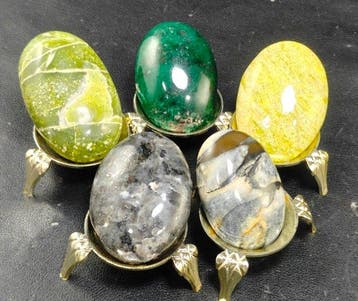Cristaux de guérison, Jade, lépidolite, Afghanite,