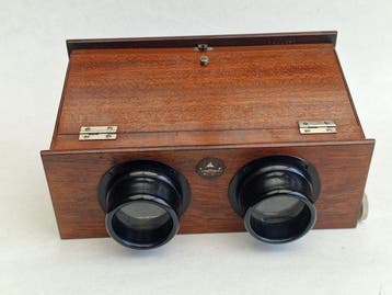 Ernemann Stereoskop 9x18cm for glass and cardboard stereo, Collections
