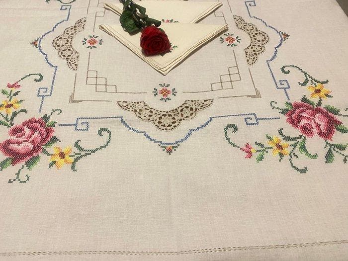 Nappe - 258 cm - 176 cm - Nappe au point de croix, Antiquités & Art, Tapis & Textile