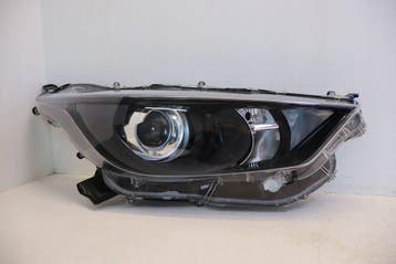 lamp rechts voor Toyota Yaris IV, Verzenden, Gebruikt