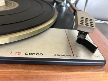 Lenco - L75 S Heavy-Platter Idler-Wheel Driven Stereo, Nieuw