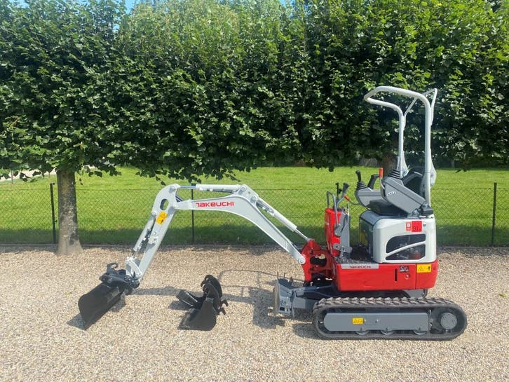 NIEUWE  Takeuchi TB210R / TB 210 R  Minigraver, Articles professionnels, Machines & Construction | Grues & Excavatrices