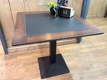 (6x) Bistrotafel met gietijzeren poot