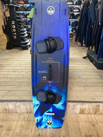 2026 Trace TT Board 155x46cm + Flex L/XL, Gebruikt