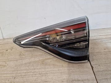 Renault Clio V achterlicht rechts in klep, Verzenden