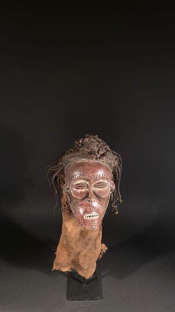 Masker van hout en raffia - Tchokwe - Angola (Zonder