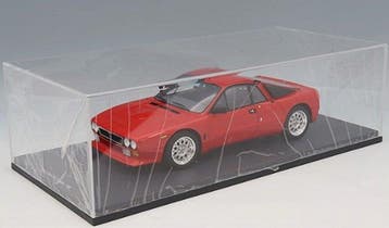Schuco 1:18 - Modelauto - Lancia 037 Stradale 1982 rosso -