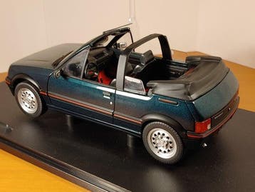 Solido 1:18 - Model cabriolet - Peugeot 205 CTI, Nieuw