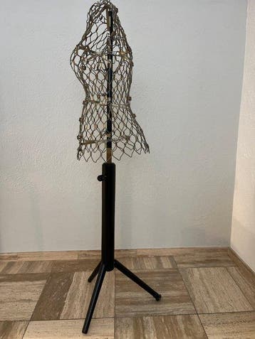 ideal - Mannequin - IJzer, Hout