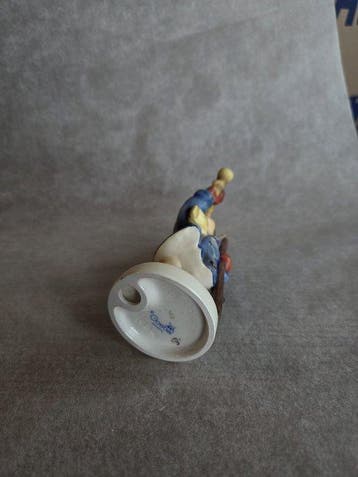 Goebel, M.I. Hummel - Maria Innocentia Hummel - Figuur -, Antiek en Kunst