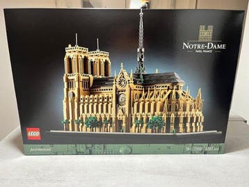 Lego Set - 21061 - Architecture - Notre-Dame, Nieuw