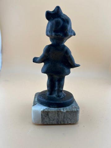 Figuur - Mädchenfigur von 1920-1930 - Brons, Marmer