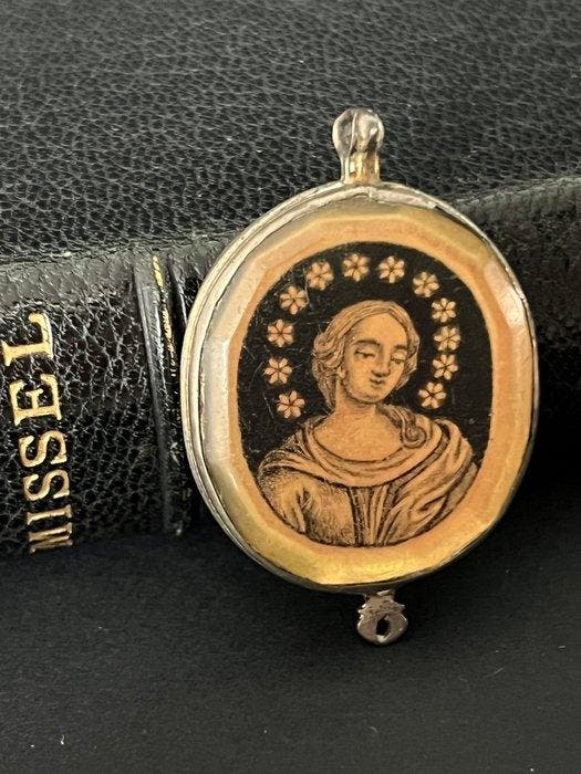 Metaal, rotskristal - Hanger - Antiek devotioneel medaillon, Antiek en Kunst, Kunst | Niet-Westerse kunst