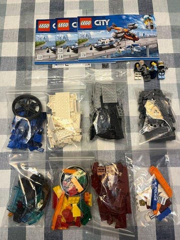 Lego Set - 60209 - World City - Sky Police Diamond Heist