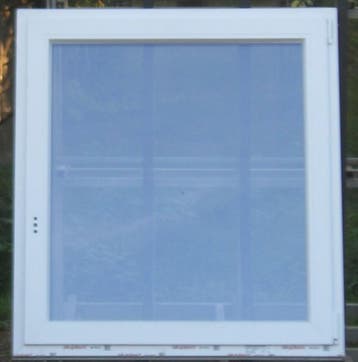 pvc raam , chassis , venster 1,08 x 1,18 wit / donkere eik, Doe-het-zelf en Bouw, Raamkozijnen en Schuifdeuren, 75 tot 150 cm