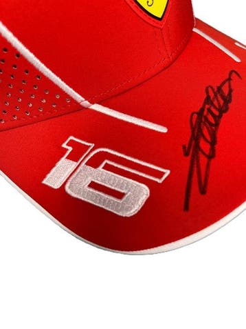 Ferrari - Seizoeneditie GP 2024 - Charles Leclerc - Pet, Verzamelen, Nieuw