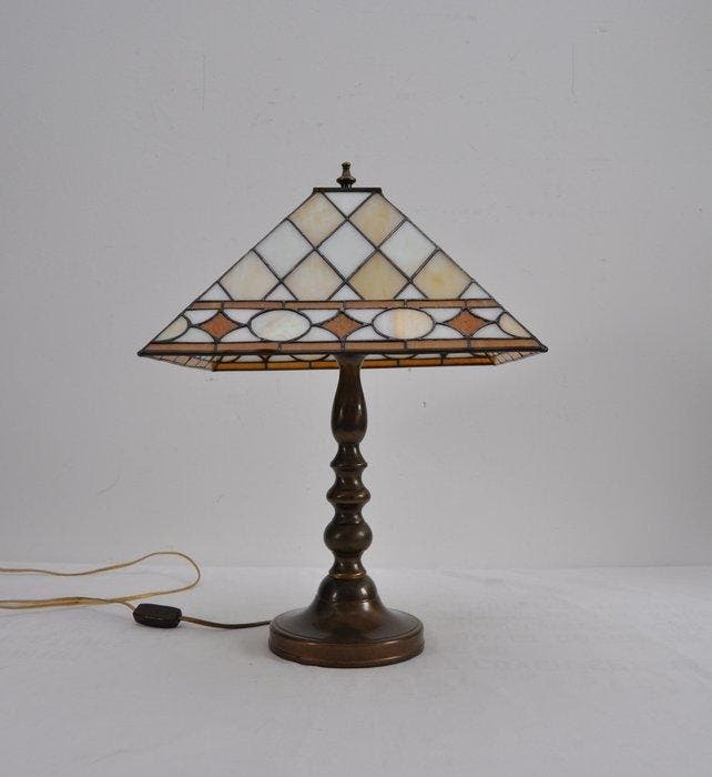 Tiffany Style - Tafellamp - Legering, Messing, Antiquités & Art, Curiosités & Brocante