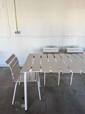Serax X Maarten Baas Tuinset Groot Off-white Aligned -, Verzenden, Zo goed als nieuw, Aluminium, Tuinset