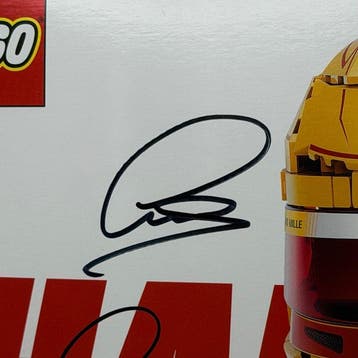 Ferrari - Signed Set - Lewis Hamilton - 2026 - LEGO 43022