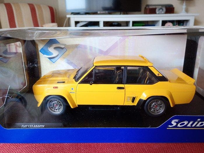 Solido 1:18 - Model sportwagen - Fiat 131 Abarth, Hobby & Loisirs créatifs, Voitures miniatures | 1:5 à 1:12