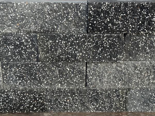 Veiling - 630x Stapelblok Antraciet 32x13x11 Cm, Tuin en Terras, Tegels en Klinkers
