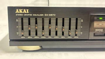 Akai - EA-M670 Stereo grafische equalizer, TV, Hi-fi & Vidéo