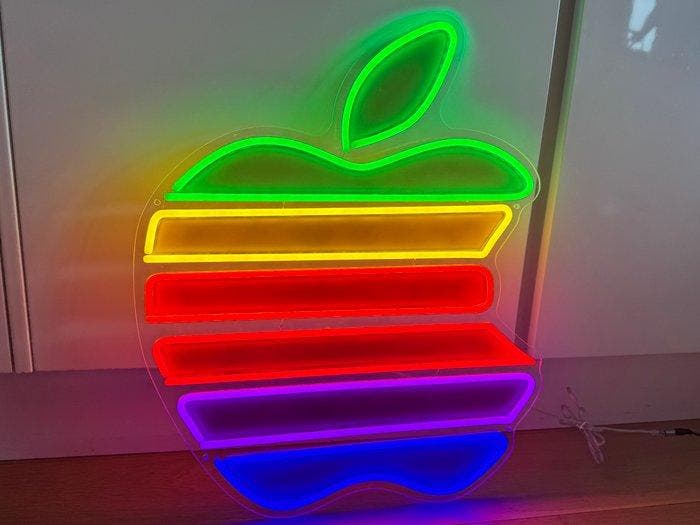 Apple - Apple Computers Logo Neon Light Box NO RESERVE -, Consoles de jeu & Jeux vidéo, Consoles de jeu | Accessoires Autre